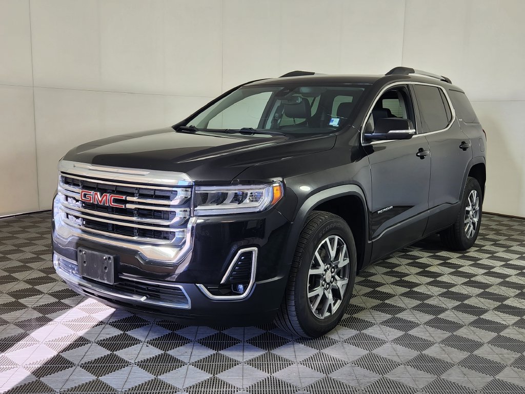 Used 2023 GMC Acadia SLT AWD/4WD image 3