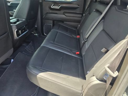 Used 2024 GMC Sierra 1500 SLT AWD/4WD image 11