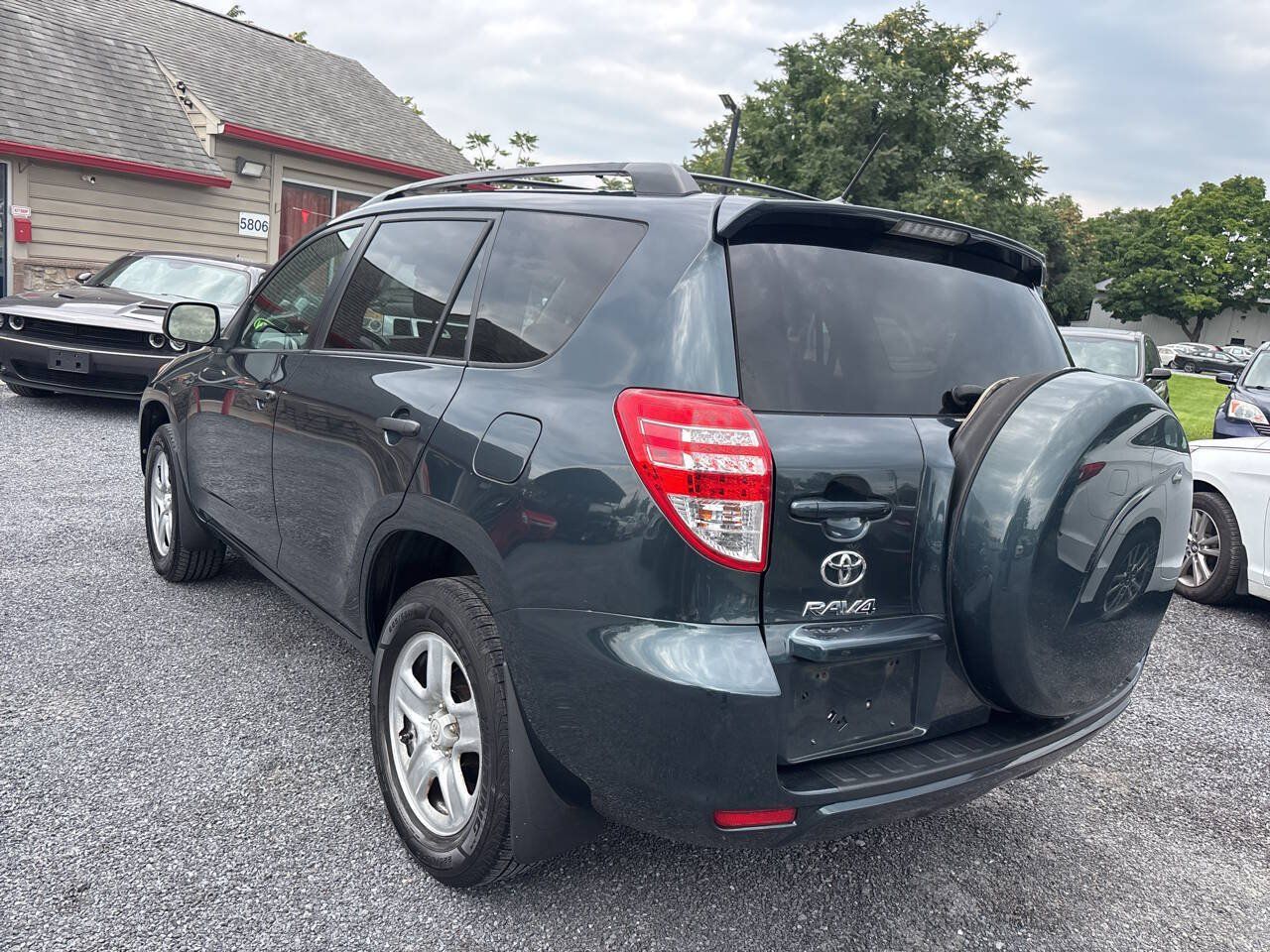 Used 2011 Toyota RAV4 4WD w/ Preferred Premium Pkg image 6