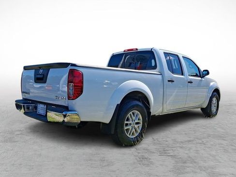 Used 2019 Nissan Frontier SV AWD/4WD image 6