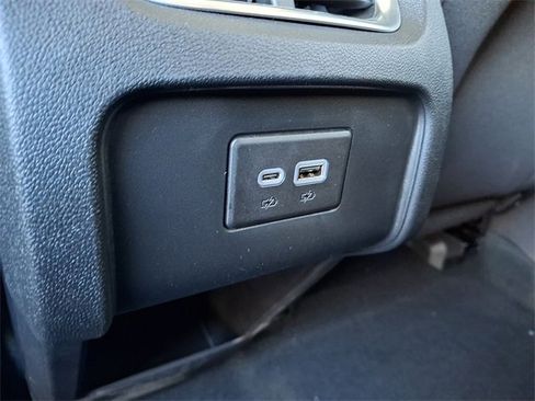 New 2025 Chevrolet Blazer LT w/ Convenience Package image 7