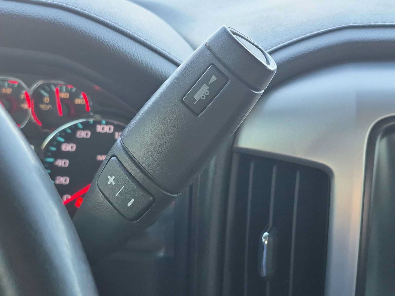Used 2018 GMC Sierra 1500 SLE w/ Elevation Edition AWD/4WD image 29