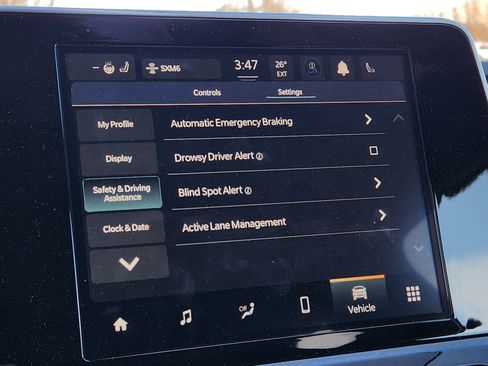 Used 2025 Jeep Compass Latitude image 8