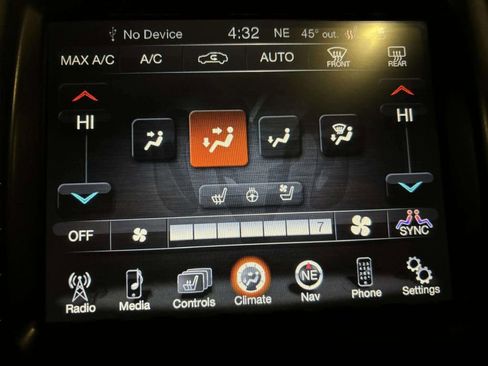 Used 2013 RAM 1500 Sport w/ Sport Premium Group image 33