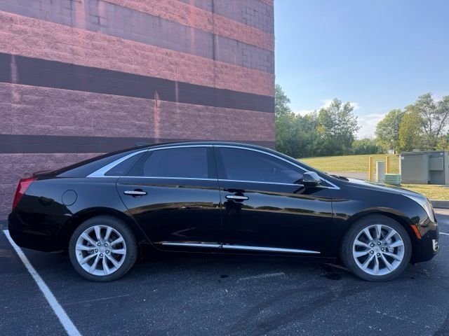 Used 2017 Cadillac XTS Luxury FWD image 2