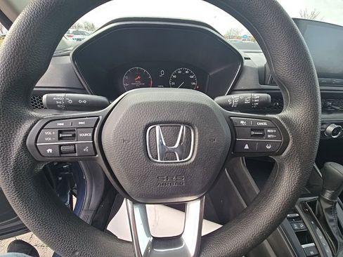 Used 2025 Honda CR-V LX image 15