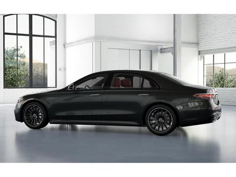 New 2026 Mercedes-Benz S 580 4MATIC Sedan image 32