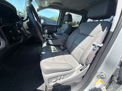 Used 2017 GMC Sierra 1500 SLT w/ SLT Preferred Package AWD/4WD image 7
