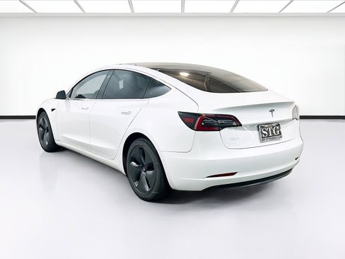 Used 2020 Tesla Model 3 Standard Range image 6