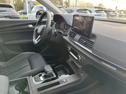 Certified 2025 Audi Q5 2.0T Premium Plus w/ Premium Plus Package image 28