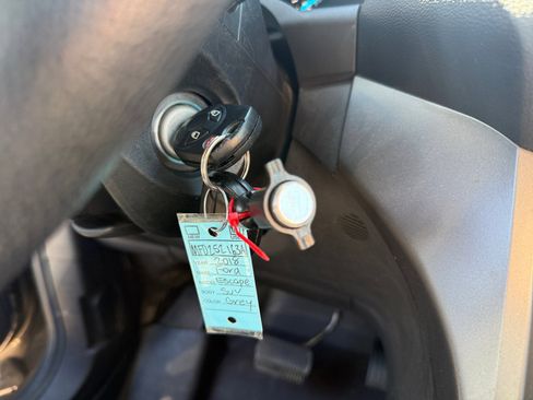 Used 2018 Ford Escape SE w/ SE Sync 3 Package image 21