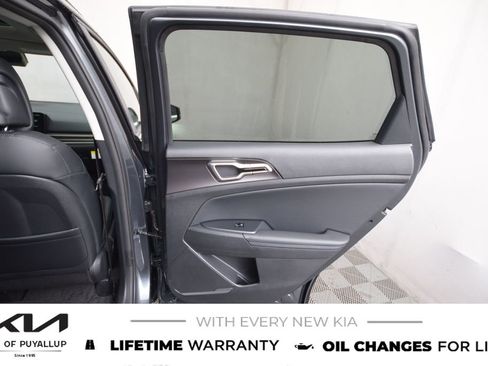 New 2026 Kia Sportage EX image 13