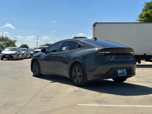 New 2026 Toyota Prius Plug-In Hybrid image 6