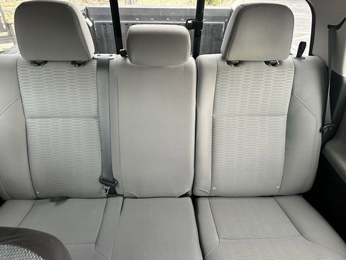 Used 2019 Toyota Tacoma SR image 28