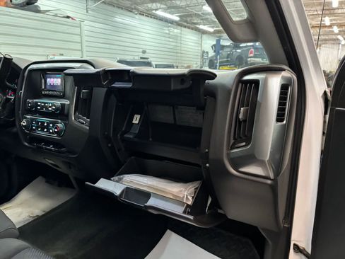 Used 2015 Chevrolet Silverado 2500 LT AWD/4WD image 28