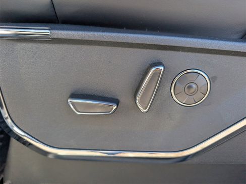 New 2025 Ford F150 Platinum w/ FX4 Off-Road Package image 15