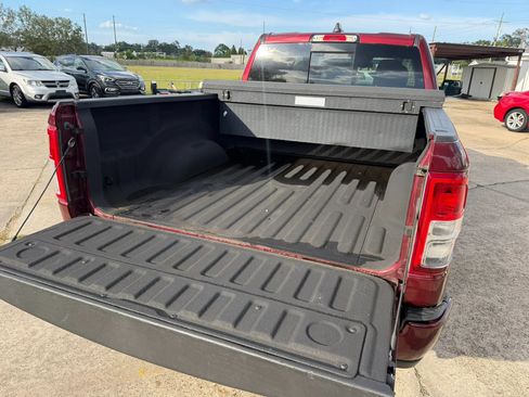 Used 2019 RAM 1500 Big Horn AWD/4WD image 4