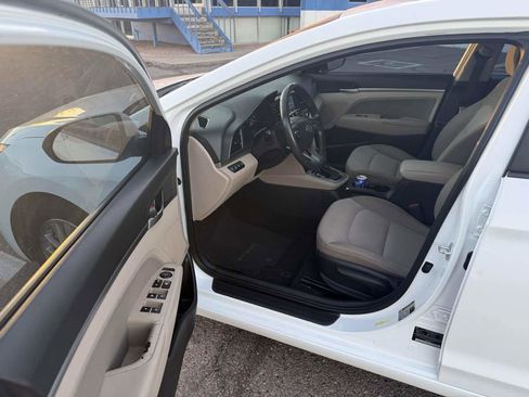 Used 2020 Hyundai Elantra ECO image 9