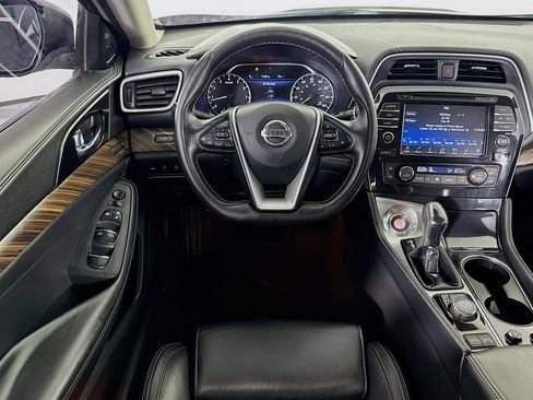 Used 2016 Nissan Maxima Platinum image 16