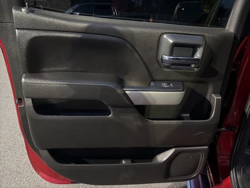 Used 2018 Chevrolet Silverado 1500 LT w/ Texas Edition image 16