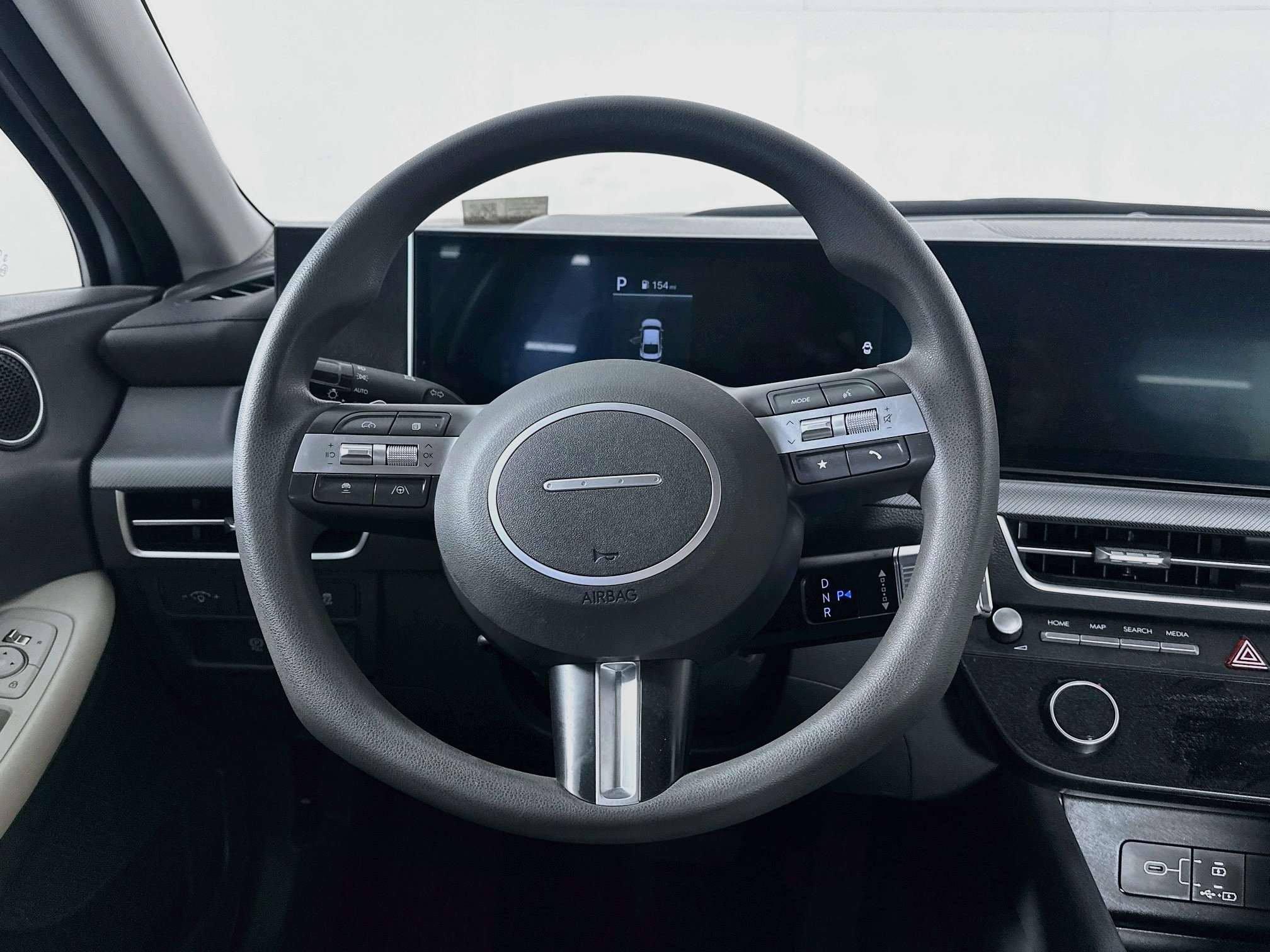 Used 2025 Hyundai Sonata SEL FWD image 18