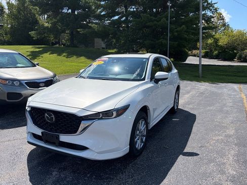 Used 2025 MAZDA CX-5 AWD 2.5 S w/ Preferred Package image 2