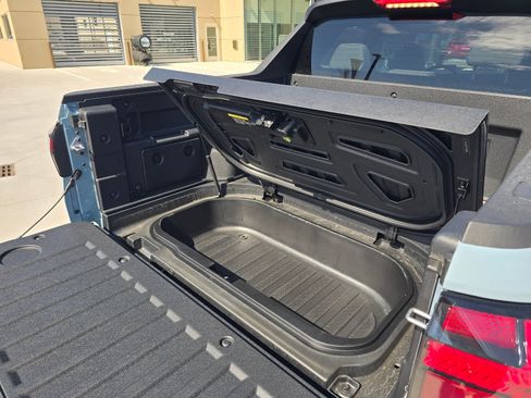 New 2026 Hyundai Santa Cruz SE image 11