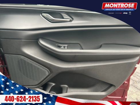 New 2025 Jeep Grand Cherokee image 30