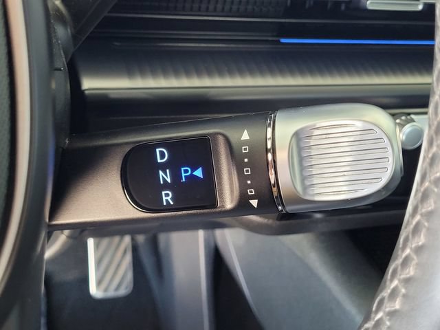 Used 2023 Hyundai Ioniq 6 Limited RWD image 19