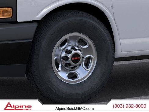 New 2026 GMC Savana 3500 RWD image 9