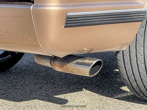 Used 1994 Chevrolet Silverado 1500 2WD Regular Cab image 46