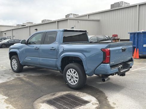 New 2026 Toyota Tacoma SR5 AWD/4WD image 7