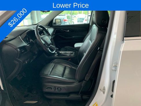 Used 2021 Chevrolet Traverse High Country w/ LPO, Floor Liner Package AWD/4WD image 3