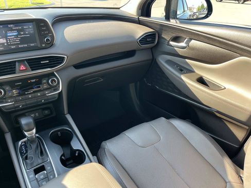 Used 2019 Hyundai Santa Fe Limited FWD image 16