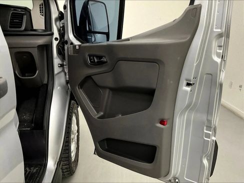 Used 2021 Ford Transit 350 XLT RWD image 18