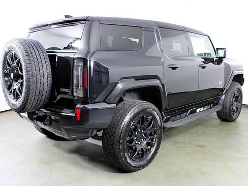 Used 2024 GMC Hummer EV 2X AWD/4WD image 7