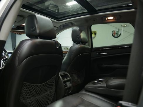 Used 2014 Cadillac SRX Luxury w/ Driver Awareness Package FWD image 28