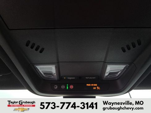 Certified 2023 Chevrolet Equinox RS w/ RS Leather Package AWD/4WD image 24