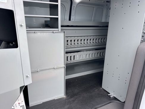 Used 2020 Ford Transit Connect XL image 11
