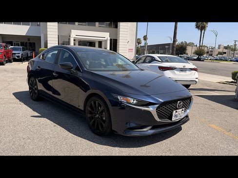 Used 2024 MAZDA MAZDA3 s FWD image 1