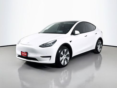 Used 2020 Tesla Model Y Long Range AWD/4WD image 1