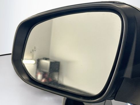 Used 2023 Subaru Solterra AWD image 16