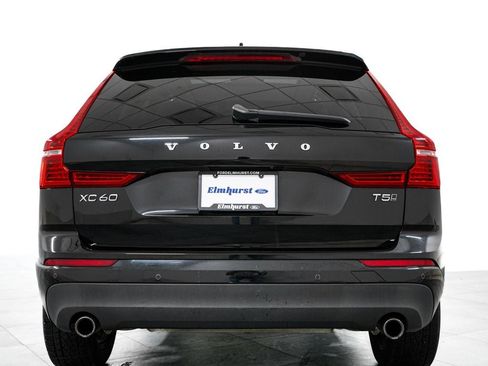 Used 2019 Volvo XC60 T5 Momentum w/ Premium Package AWD/4WD image 6