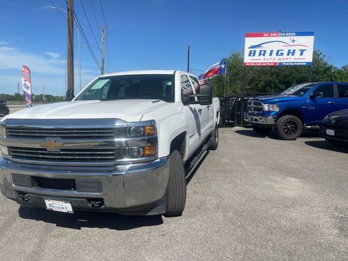 Used 2015 Chevrolet Silverado 2500 W/T image 1