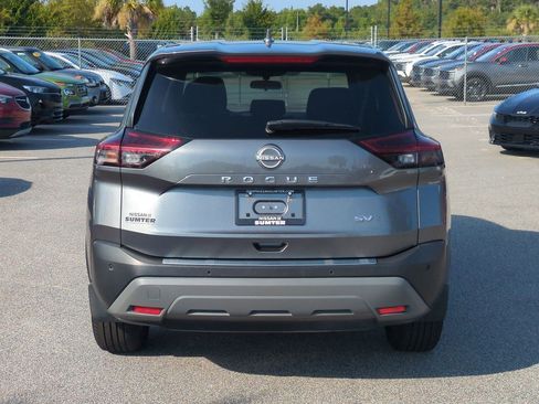 Certified 2023 Nissan Rogue SV FWD image 5