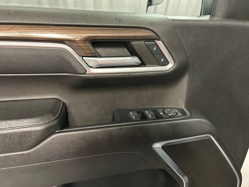 Used 2023 Chevrolet Silverado 1500 LT AWD/4WD image 14