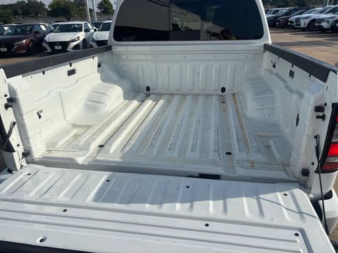 Used 2026 Nissan Frontier PRO-4X AWD/4WD image 31