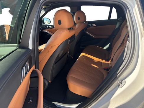 Certified 2023 BMW X6 xDrive40i image 7