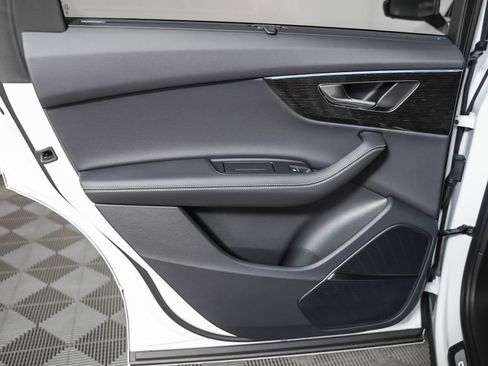 New 2026 Audi Q7 3.0T Premium Plus image 25