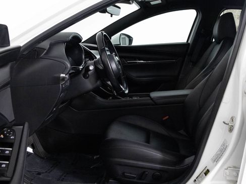 Used 2023 MAZDA MAZDA3 s image 19